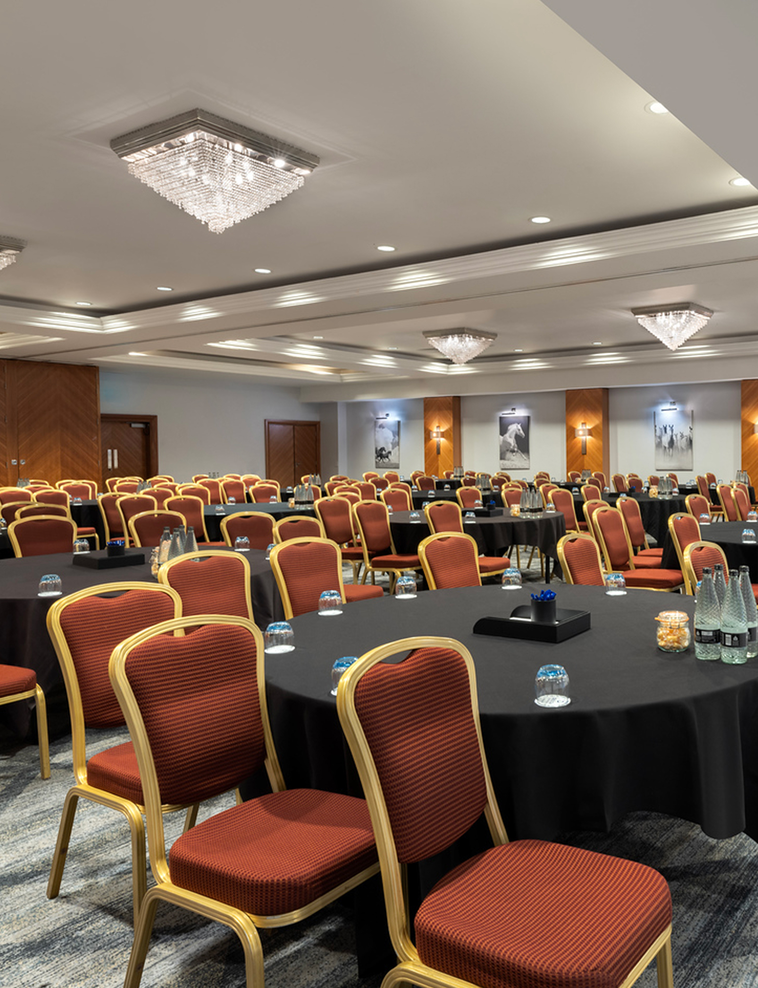 Desktop Mobile Banner