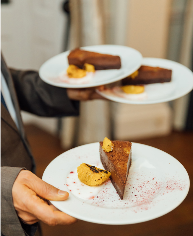 Oultonhall Maindining Crosssell Desktop Privatedining