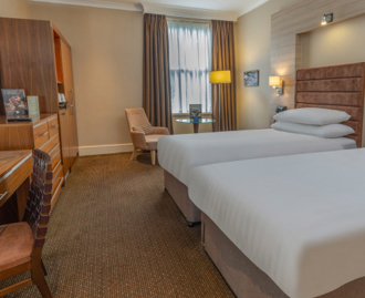 Servicecarousel Desktop 01 Accessible Twin Carousel 5