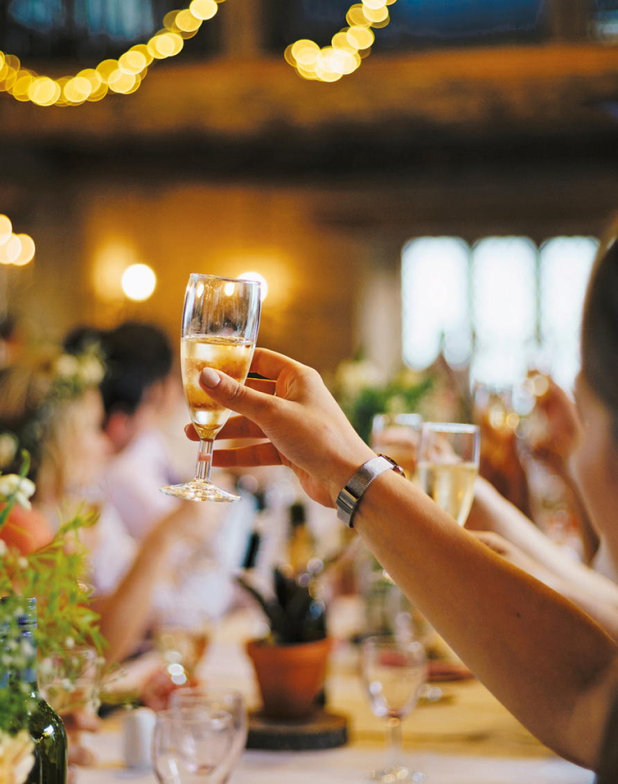 MAIN WEDDINGS Download Desktop Inner Download